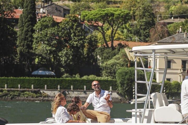 4-Hour Private Lake Como Boat Cruise with Open Bar photo 4