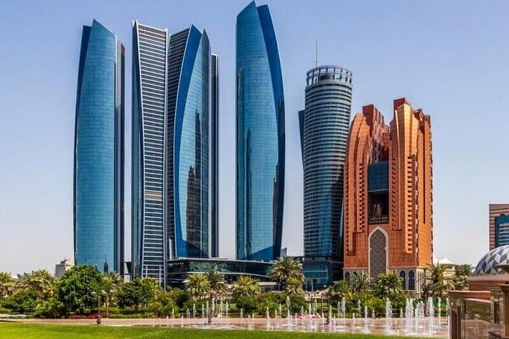 Abu Dhabi day tour from Dubai: Sheikh Zayed Mosque, Qasr Al Watan & Yas Island photo 1