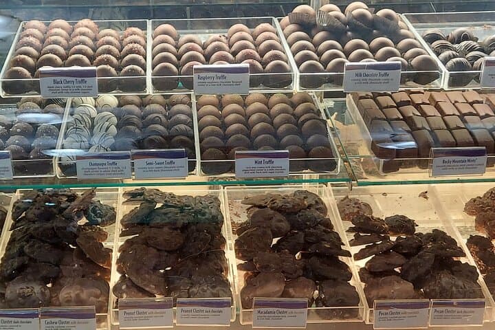 Galveston Sweets and Treats Tour: Historic Strand Walking Food Tour photo 5