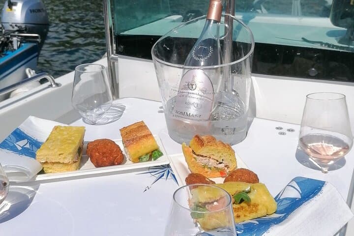 Sunset Wine & Fish Tasting Cruise on Lake Garda photo 3