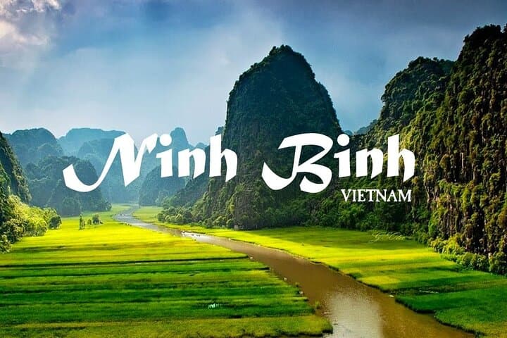 Tam Coc & Hoa Lu Day Tour: Limousine Small-Group from Hanoi