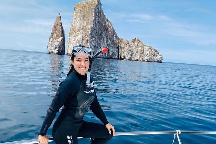 3-Day San Cristóbal 360°: Highlands, Kicker Rock & Snorkel Adventures