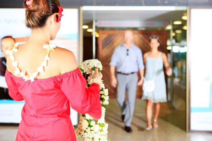 Tahiti Cruise Port Shared Transfer: Easy One-Way Ride to Your Hotel photo 2