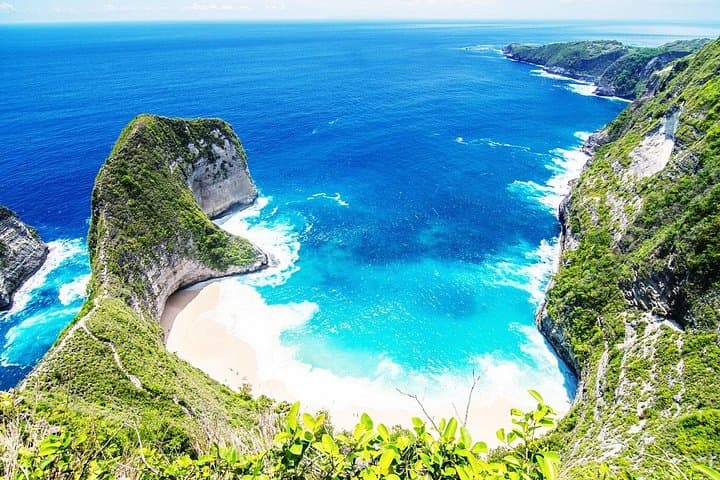 Nusa Penida Private Day Tour from Bali — Kelingking, Broken Beach & Crystal Bay photo 1