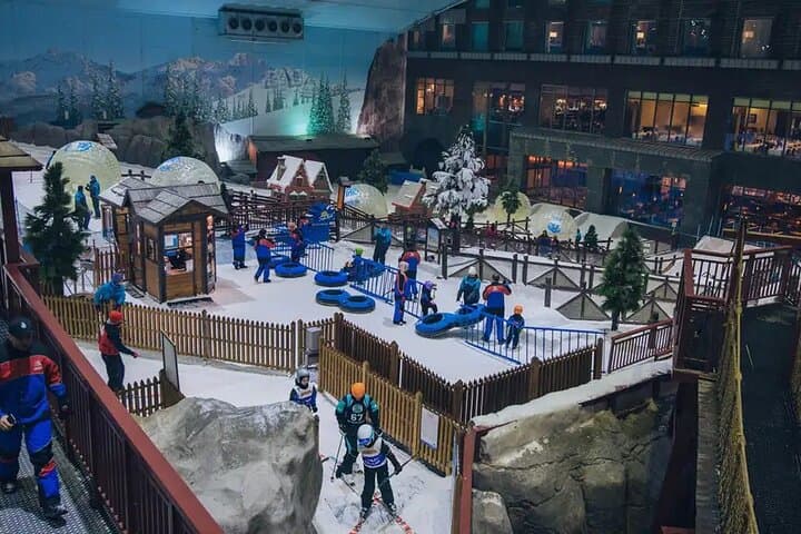 Ski Dubai: Indoor Slopes, Snow Park & Penguin Encounters at Mall of the Emirates photo 2
