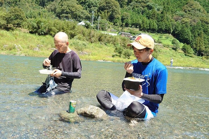 Brompton Slow Ride Along Anabuki River: Downhill Cycling in Tokushima photo 4