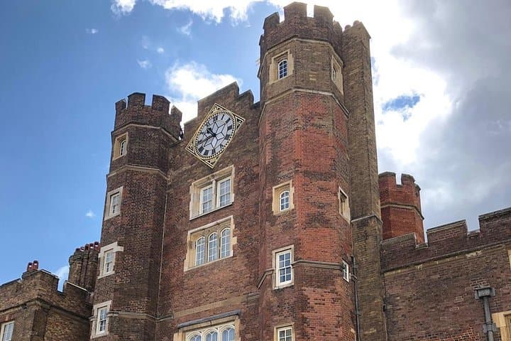 Westminster Walking Tour: Royal Palaces, Parliament & Changing of the Guard photo 4