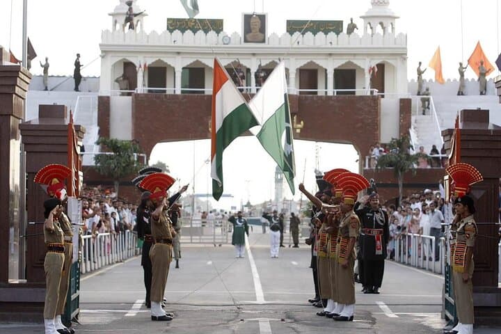 Amritsar Cultural Day Tour: Golden Temple, Jallianwala Bagh & Wagah Border photo 4