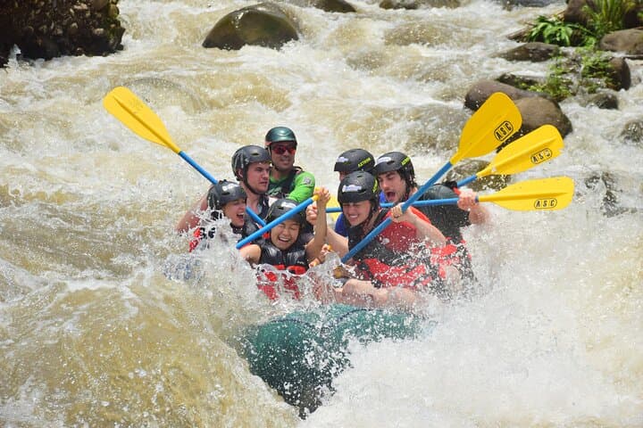 White Water Rafting on Río Balsa: Class II–III Adventure from La Fortuna photo 3
