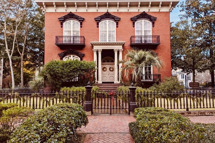 Explore Savannah’s Iconic Film Locations: A Private Full-Day Tour photo 5