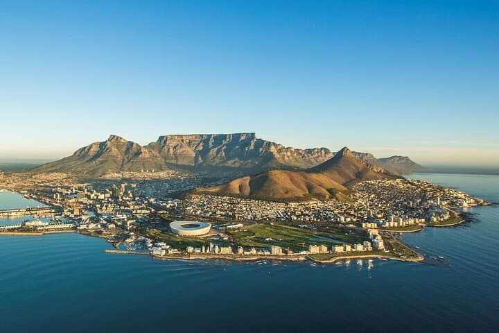 3-Day Cape Town: Table Mountain, Penguins & Winelands