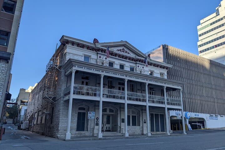Downtown Austin Ghost Walk: Driskill Hotel to Texas State Capitol Haunted Tour photo 6