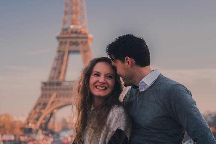 Pro Photoshoot at the Eiffel Tower: Trocadéro, Avenue de Camoëns & Bir-Hakeim photo 4
