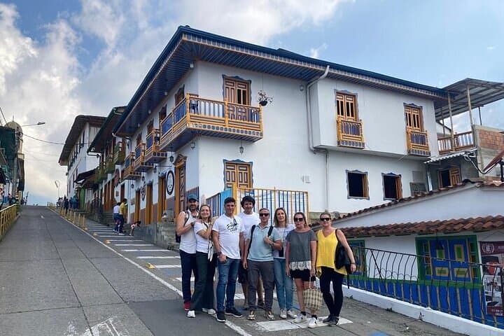 Salento, Cocora Valley & Santa Rosa Hot Springs — Full-Day Private Tour from Pereira photo 6