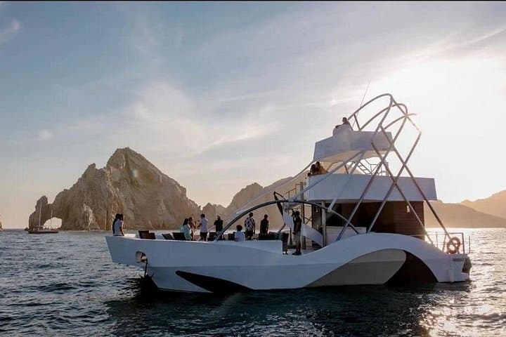 VIP Pelicano Luxury Cruise and Snorkel at El Arco, Cabo San Lucas photo 4