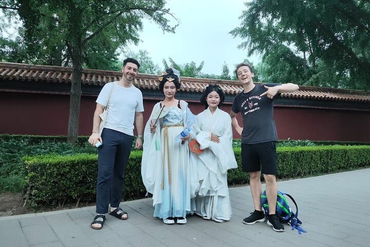 Beijing in a Day: Private Tour of Forbidden City, Temple of Heaven & Tiananmen Bike Ride
