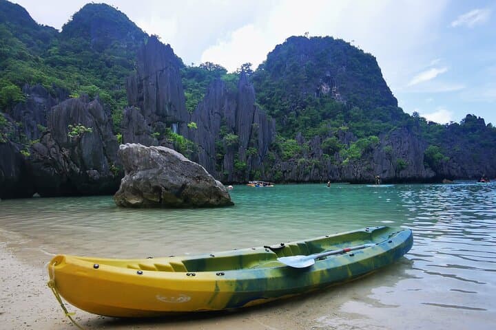 Private El Nido Tour C: Helicopter Island, Secret Beach & Cadlao Lagoon photo 5