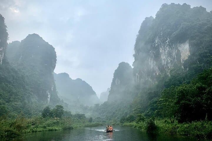 Hoa Lu, Tam Coc & Mua Cave Full-Day Tour from Hanoi photo 6