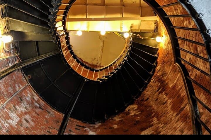 Highland Light and Highland House Museum Tour — Truro Cape Cod Lighthouse Experience photo 5