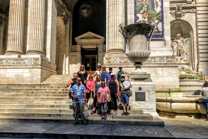 Morning Walking Tour of Times Square: 1-Hour NYC Broadway & Landmarks photo 5