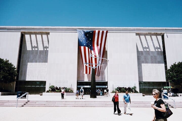 Smithsonian Natural History & American History Exclusive Guided Tour Washington DC photo 6