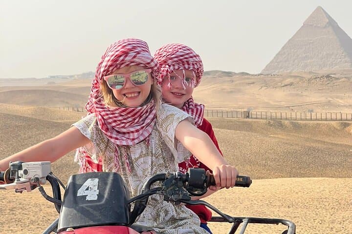 Giza Pyramids, Sphinx, Saqqara & Memphis: Full-Day Egyptologist-Guided Tour with Lunch photo 5