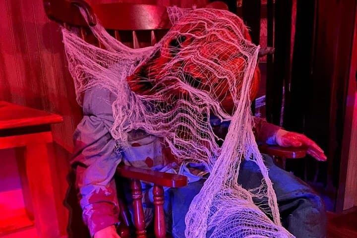 Horror on Hallows Eve: San Antonio Escape Room Experience photo 3