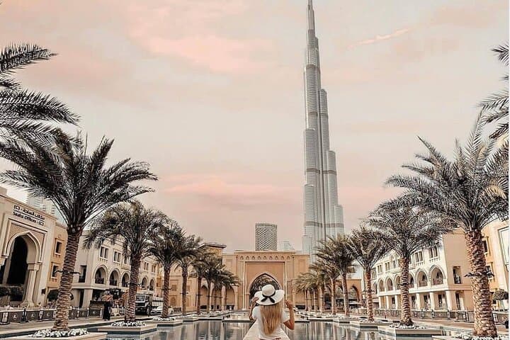 Burj Khalifa Observation Deck 124–125: Dubai Skyline Views with Pickup & Drop-off photo 4