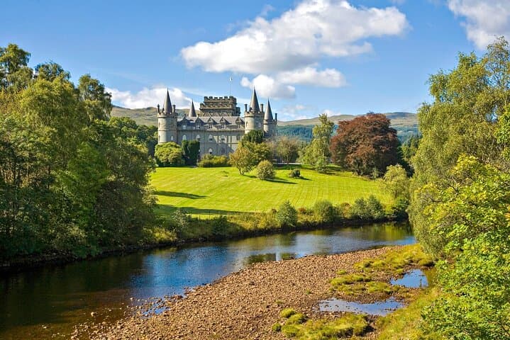 Highland Drives: Private 7-Hour Tour from Glasgow to Loch Lomond, Rest and Be Thankful & Inveraray