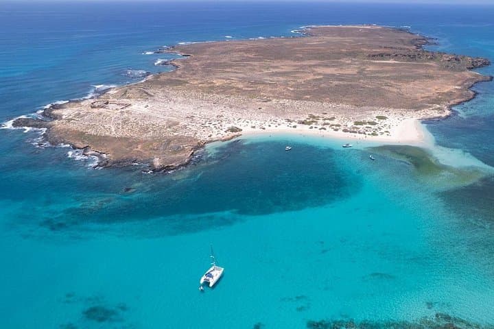 Catamaran Sailing & Whale Watching in Boa Vista — Sal Rei Bay to Djeu Island photo 2