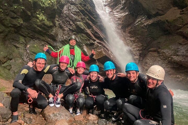 Extreme Canyoning in Cashaurco Canyon, Baños — Rappels, Jumps & Jungle Rivers photo 3