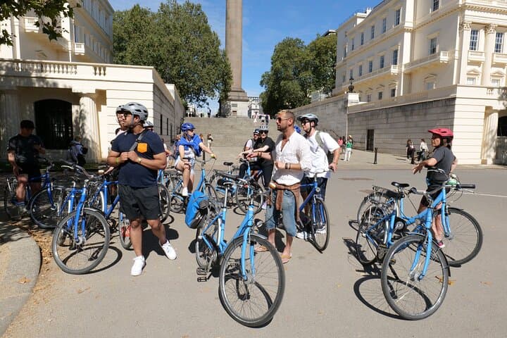 Central London Landmarks Bike Tour — Westminster, Buckingham Palace & St Pauls by Bike photo 5