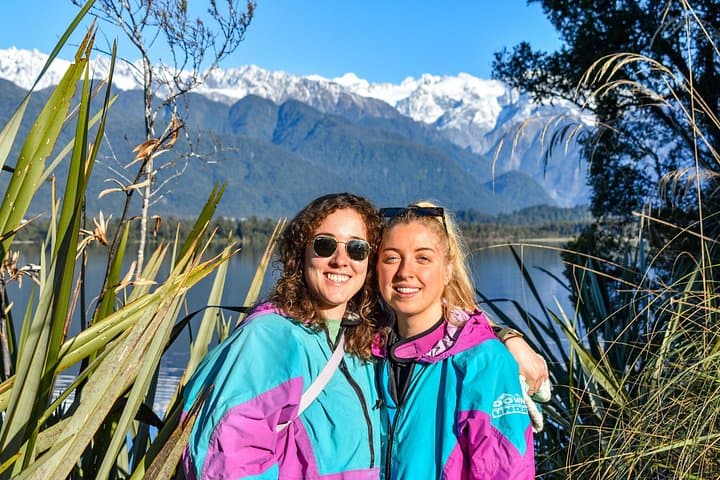 Lake Mapourika Kayak & Okarito Kiwi Sanctuary Walk — Half-Day from Franz Josef