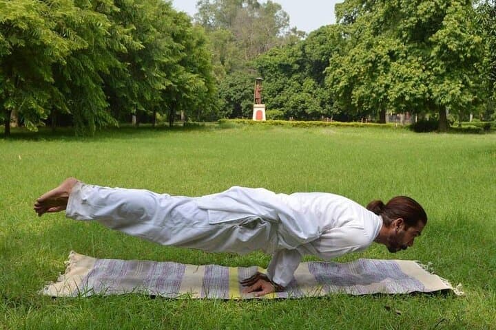 Ganges Sunrise Yoga: Private Ashtanga Session on the Varanasi Ghats photo 1