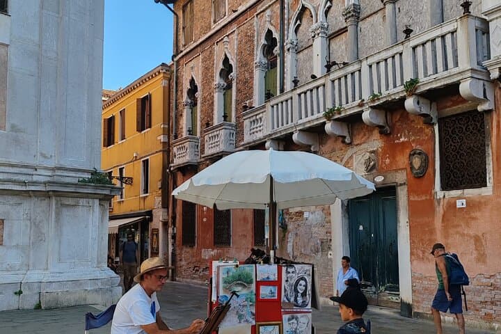 Vienna to Venice: 3-Day Private Venice Tour with Gondola Ride & Burano Excursion photo 2