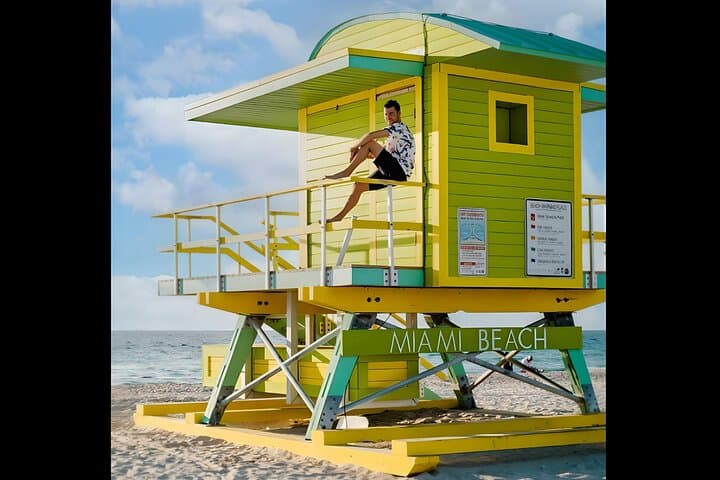 South Beach Art Deco Walking Tour: Explore Miami's 1920s Icons photo 4