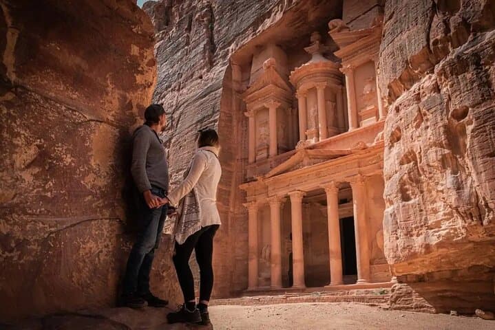 9-Day Jordan and Jerusalem Private Tour: Dead Sea, Petra & Wadi Rum