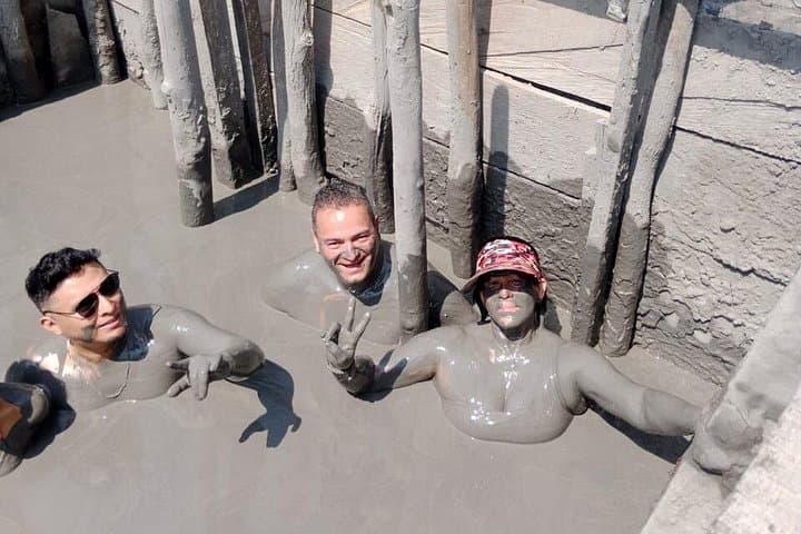 Totumo Mud Volcano Day Trip from Cartagena: Mud Baths & Manzanillo Beach Club photo 2
