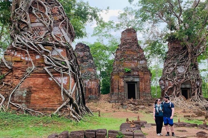 Koh Ker and Beng Mealea: Off-Grid Khmer Pyramid and Lost Jungle Temple