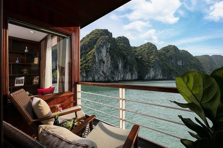 Halong Pandora 2-Day Luxury Cruise — All-Inclusive Halong & Lan Ha Bay Experience photo 2