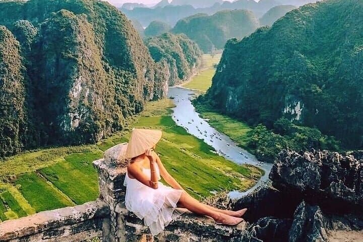 Ninh Binh Day Trip: Hoa Lu, Trang An Boat Tour & Mua Cave Viewpoint photo 2