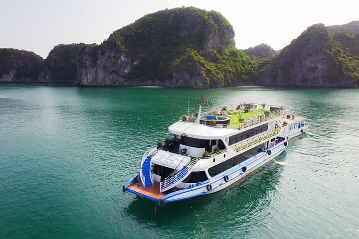 La Casta Halong Bay Day Cruise from Hanoi — Sung Sot, Luon Cave & Titov Island