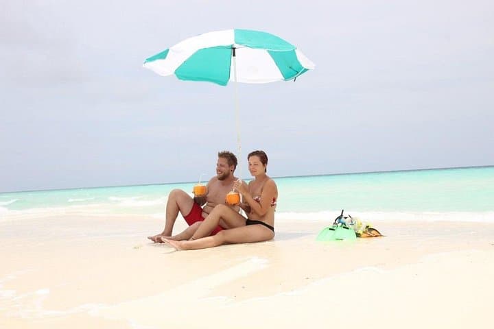 Safari Blue Zanzibar: Full-Day Snorkel, Sandbank & Seafood Lunch photo 2