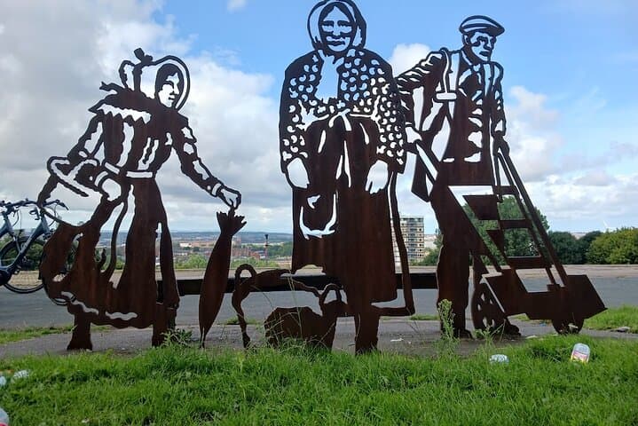 Liverpool Stadiums E-Bike Tour: Anfield, Goodison & Bramley-Moore in 3 Hours photo 3