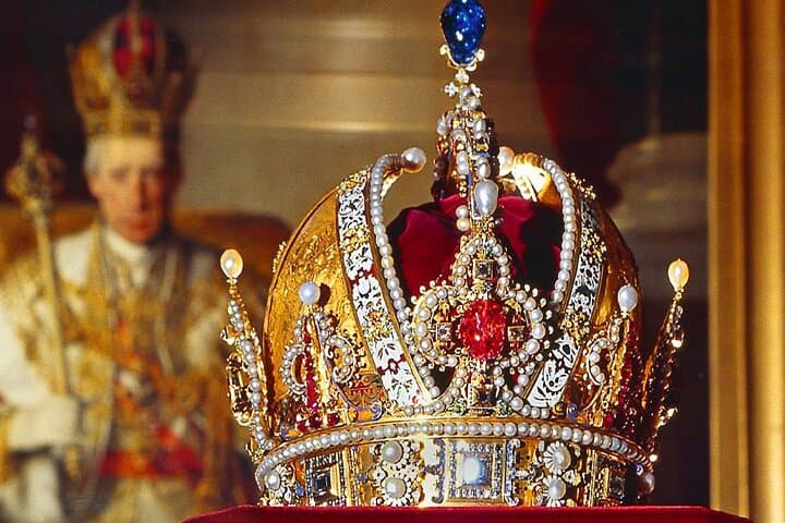 Vienna history walking tour — Romans, Emperors, Mozart and Sisi photo 4