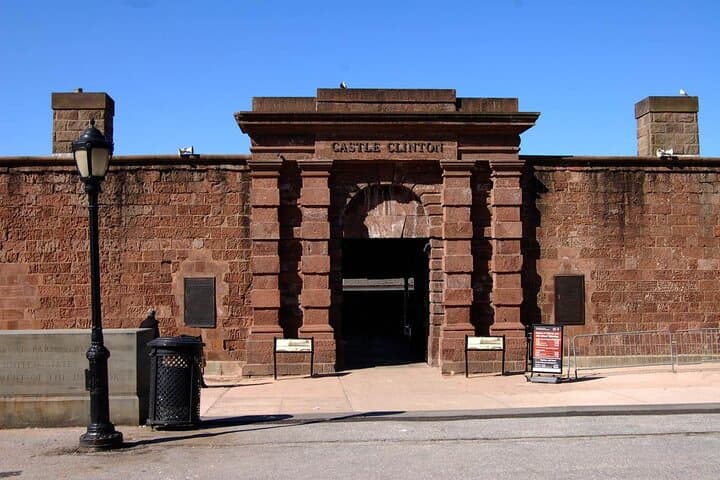 Explore NYC Your Way: 6 Self-Guided Audio Walking Tours of Manhattan & Brooklyn photo 4