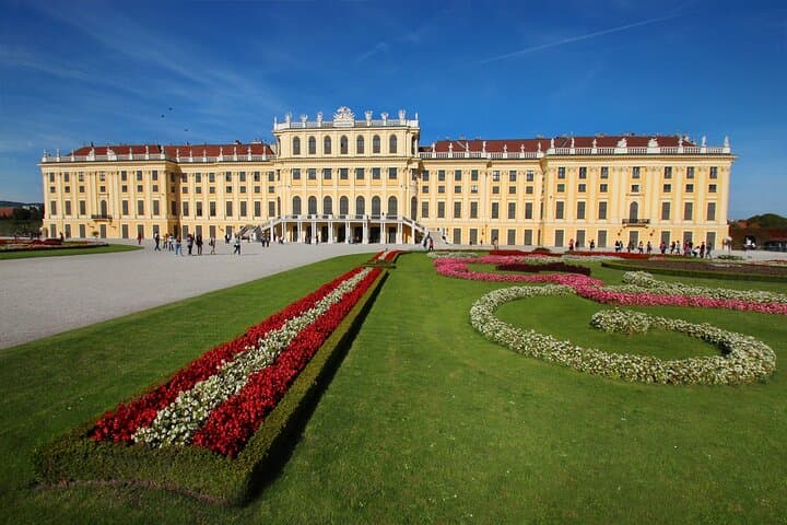 Vienna history walking tour — Romans, Emperors, Mozart and Sisi photo 6