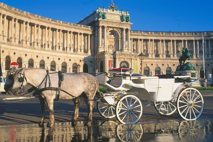 Vienna history walking tour — Romans, Emperors, Mozart and Sisi photo 3