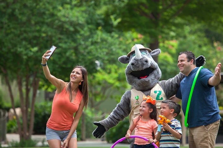 Exploring San Antonio Zoo: A Wild Adventure Through Conservation and Animal Encounters photo 5