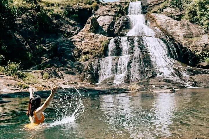 Around Ella: Diyaluma Falls, Little Adam's Peak & Nine Arch Bridge Day Tour photo 1